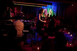 Lindsay Mendez Photo