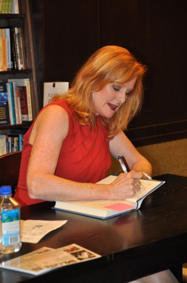 Mary Mcdonough Photo