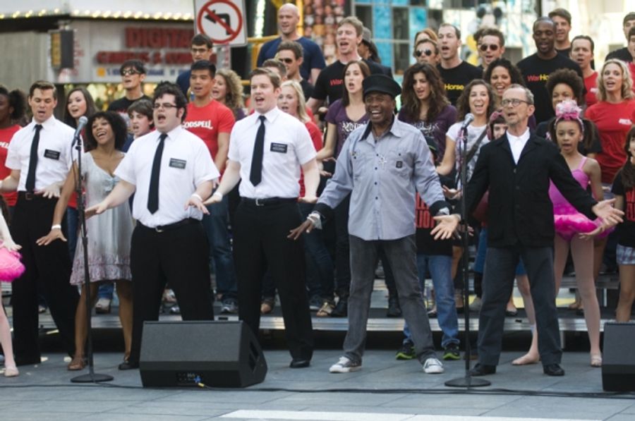 Photo Coverage: BWAY UNITES: 9/11 DAY OF SERVICE AND REMEMBRANCE Image