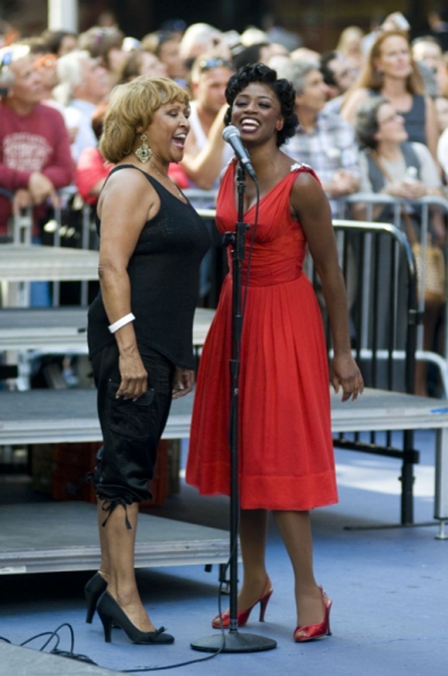 Photo Coverage: BWAY UNITES: 9/11 DAY OF SERVICE AND REMEMBRANCE Image