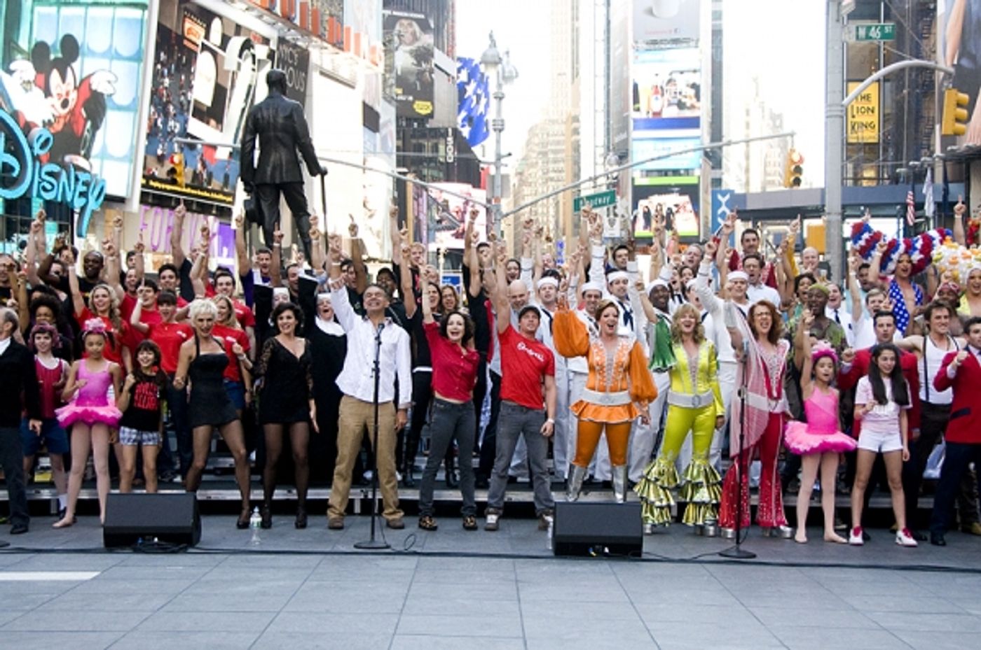 Photo Coverage: BWAY UNITES: 9/11 DAY OF SERVICE AND REMEMBRANCE  Image