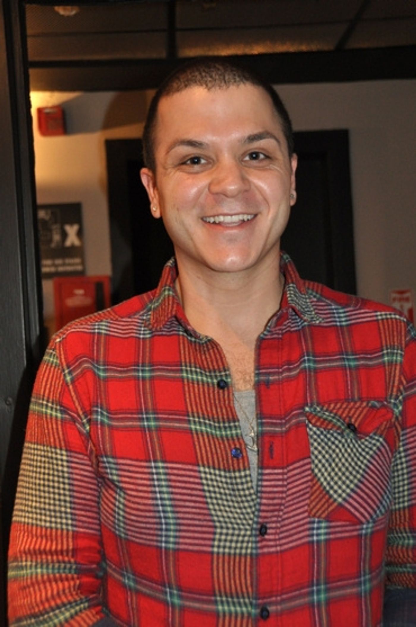 Photo Coverage: THE PHANTOM OF THE OPERA Sings for 'Carols For A Cure'  Image