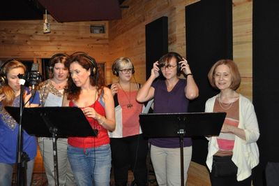 Jessica Bishop, Katherine McNamee,  Kimilee Bryant, Lindsay Morgan, Shannon Galligan- Photo