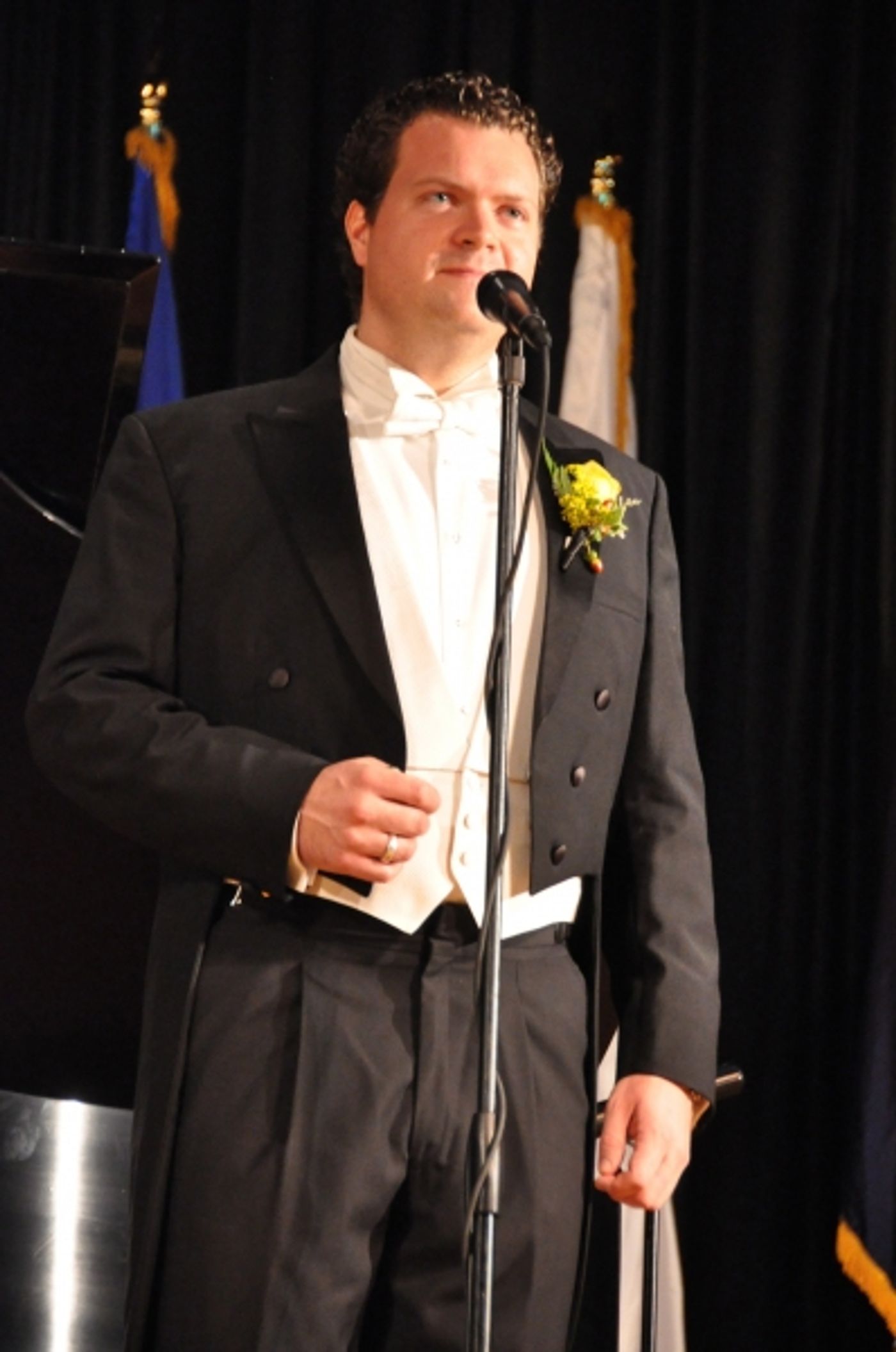 Photo Coverage: Karl Scully Sings 9/11 Tribute for Since You Went Away  Image