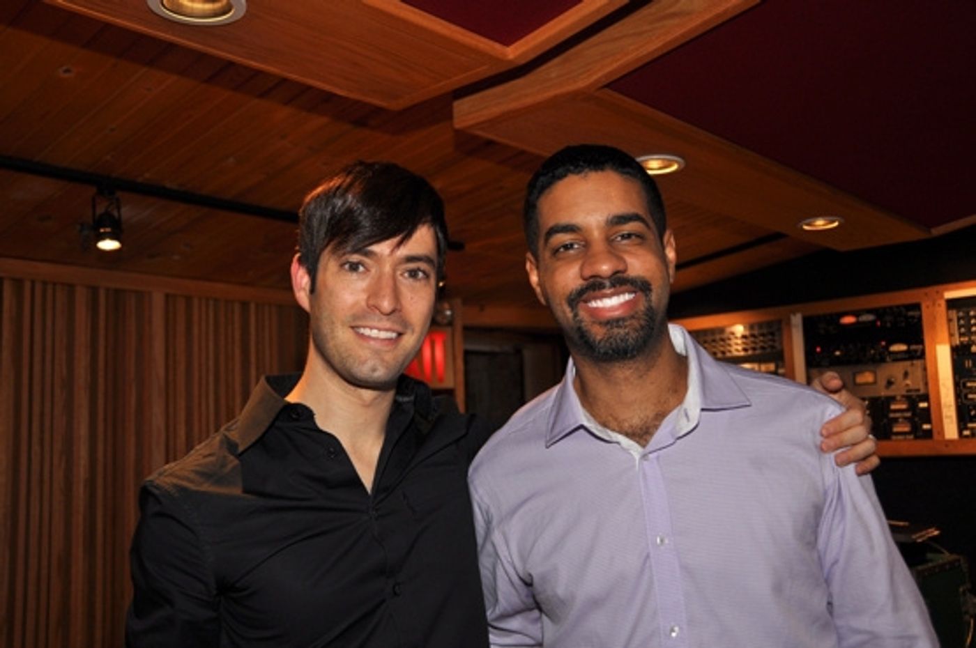 Photo Coverage: WICKED Sings for 'Carols For A Cure'  Image