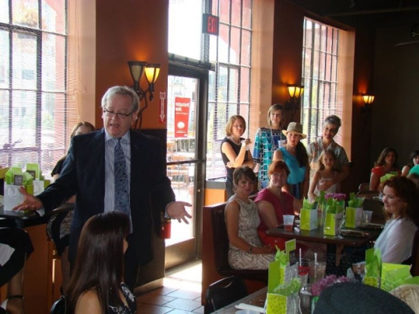 Photo Coverage: First Night: The Women In Theatre Luncheon  Image
