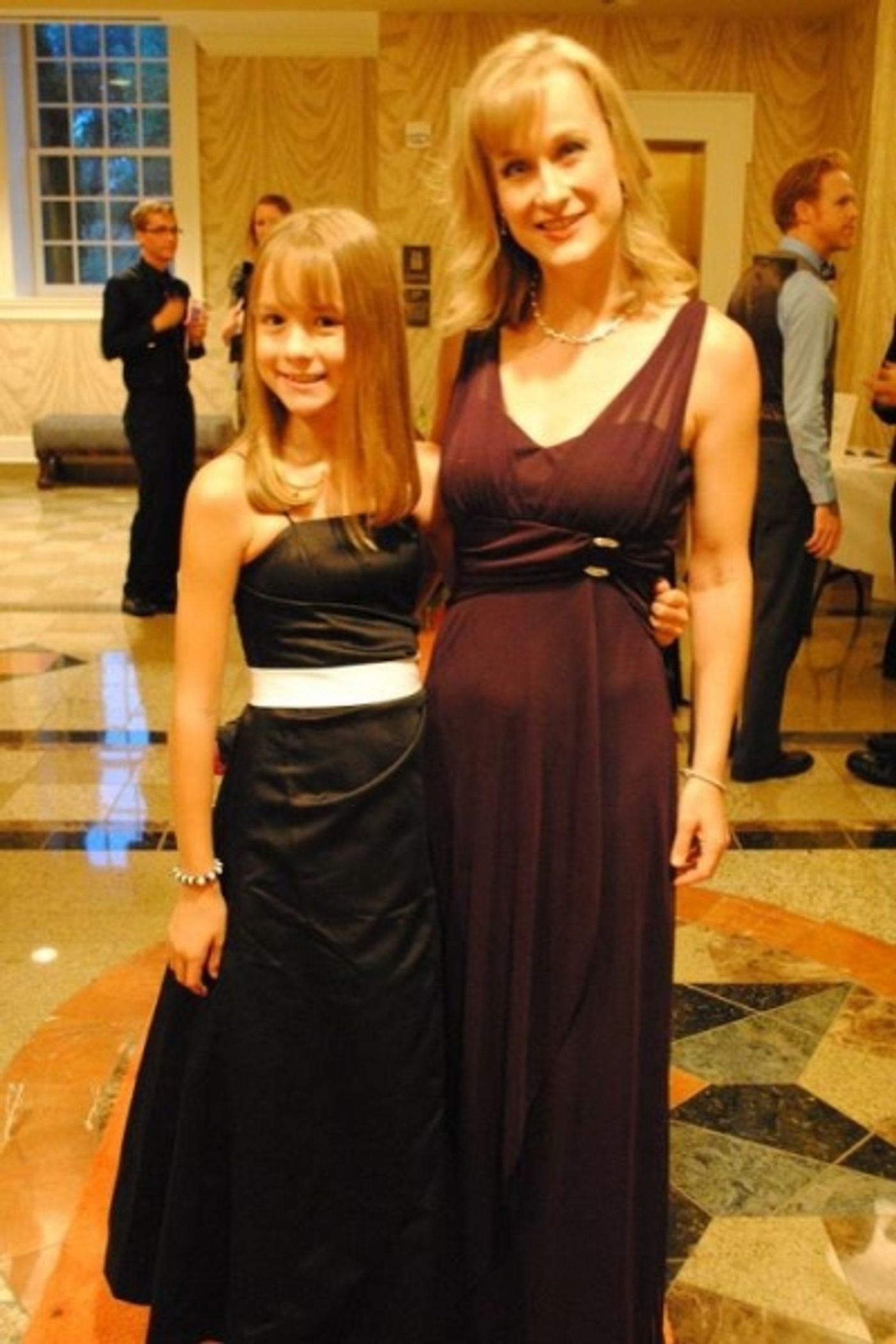 Photo Coverage: First Night: The Red (Orange) Carpet Event  Image