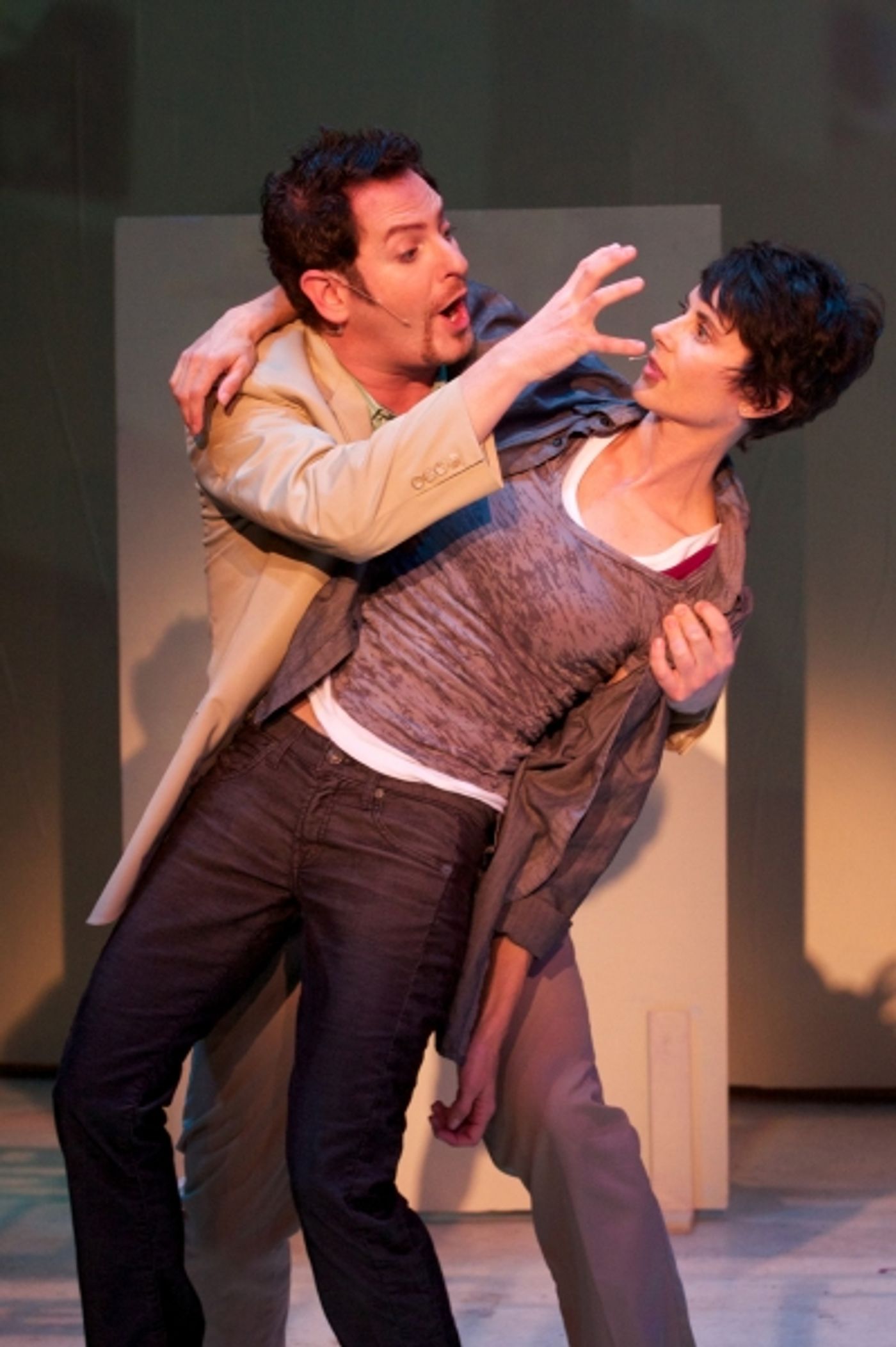 Photo Flash: East Coast Premiere of THE BREAK-UP NOTEBOOK  Image