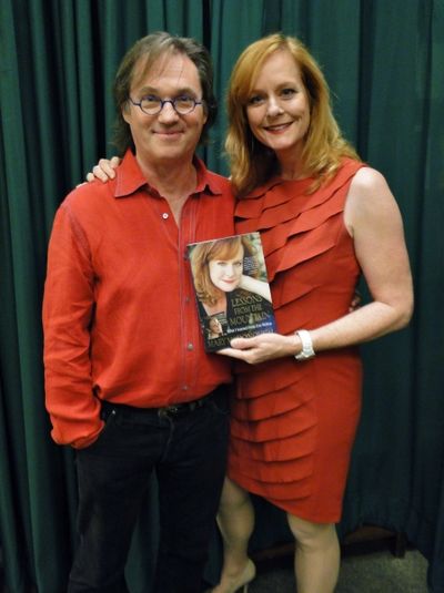  TV siblings, Richard Thomas and Mary McDonough Photo