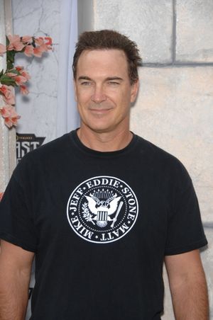 Patrick Warburton  Photo