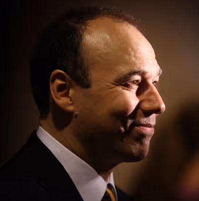 Danny Burstein  Photo