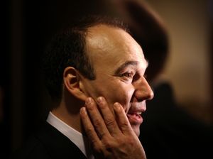 Danny Burstein Photo