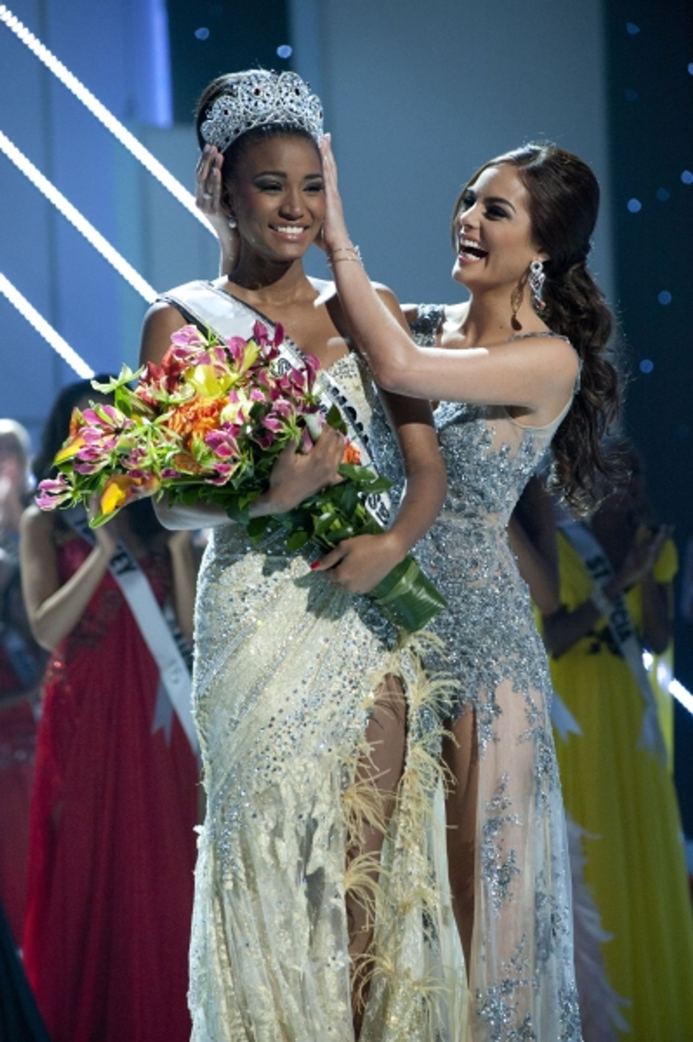 Photo Flash: Lea Salonga Sits as a Judge at 2011 Ms. Universe Pageant Photo Flash: Lea Salonga Sits as a Judge at 2011 Ms. Universe Pageant Image