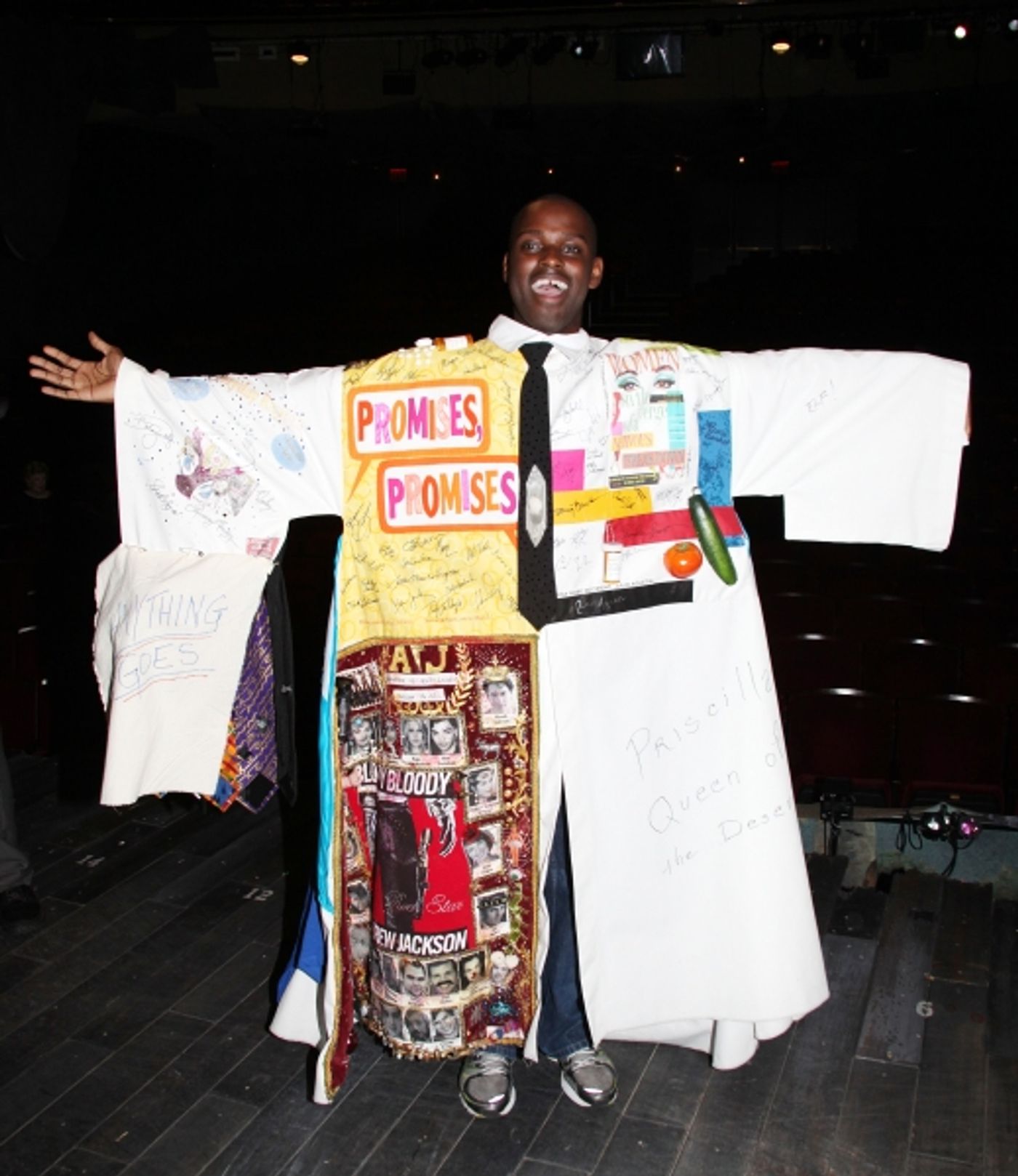 Photo Coverage Exclusive: FOLLIES Gypsy Robe Ceremony!  Image