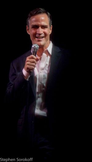 Howard McGillin Photo