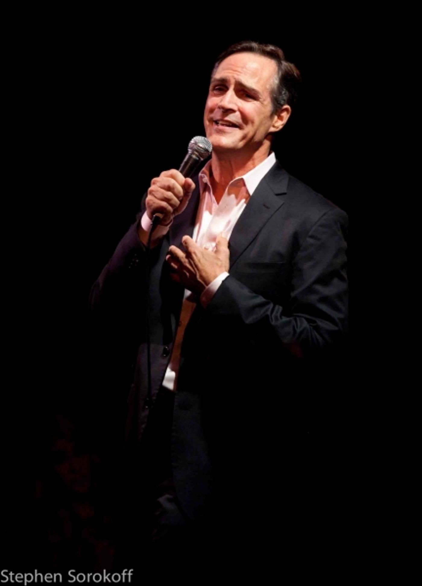 Photo Coverage: Howard McGillin Opens at The Oak Room  Image