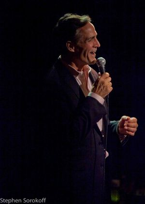 Howard McGillin Photo