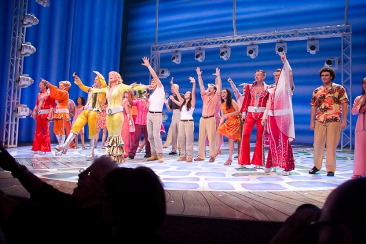 Photo Coverage: MAMMA MIA! Becomes 10th Longest-Running Show in Broadway History  Image
