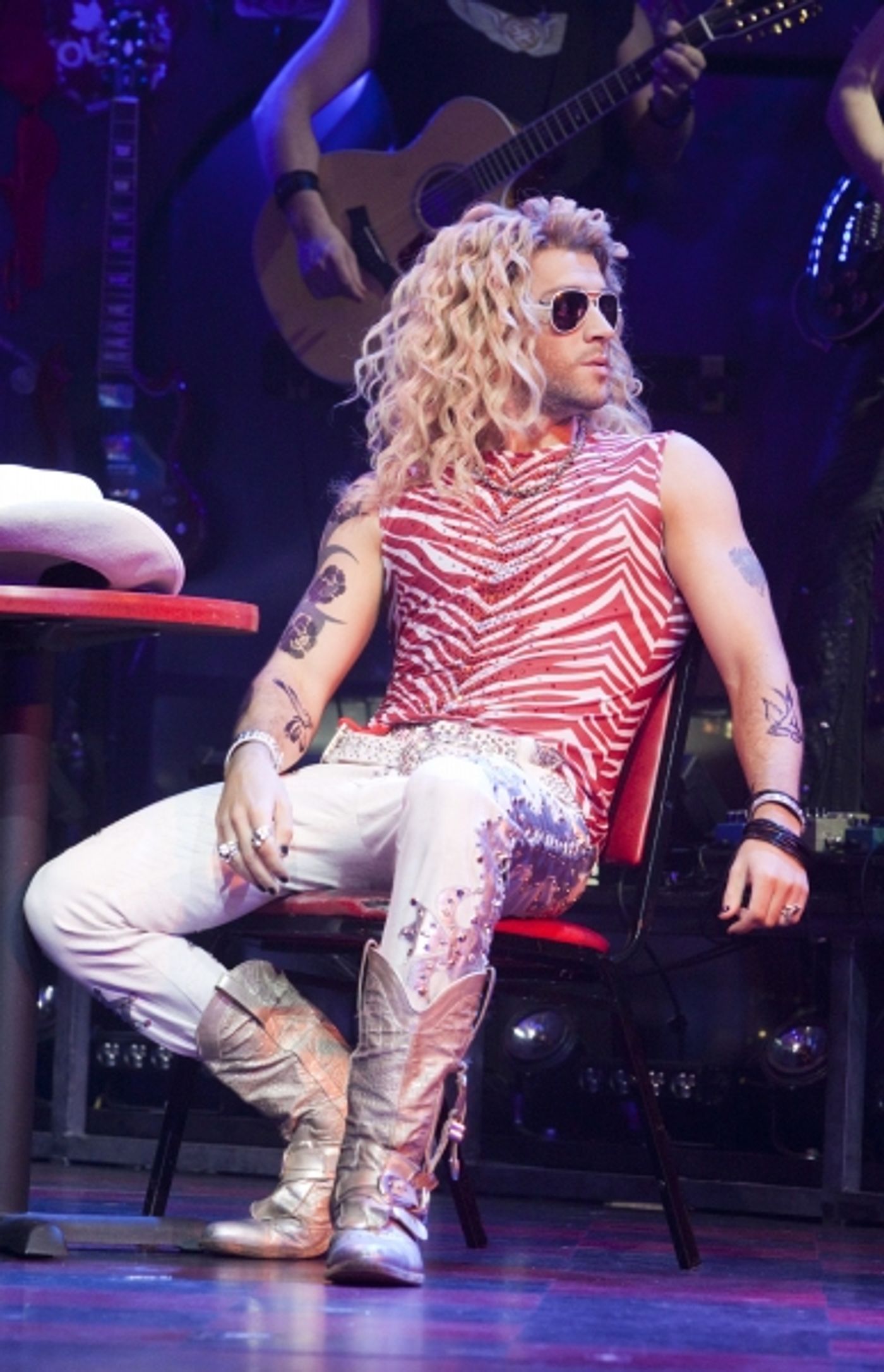 Photo Flash: First Look at West End's ROCK OF AGES  Image