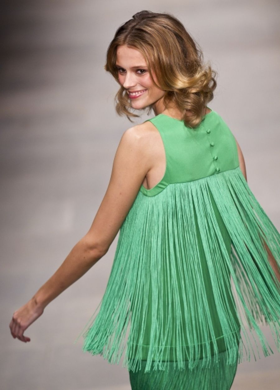 Photo Flash: ISSA London Fashion Show Image
