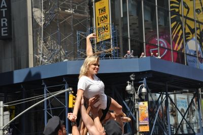 Robyn Hurder Photo