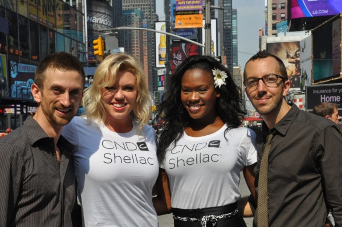 Photo Coverage: Broadway Takes Part in Shellac Flash Mob in Times Square fo Fashion Week  Image