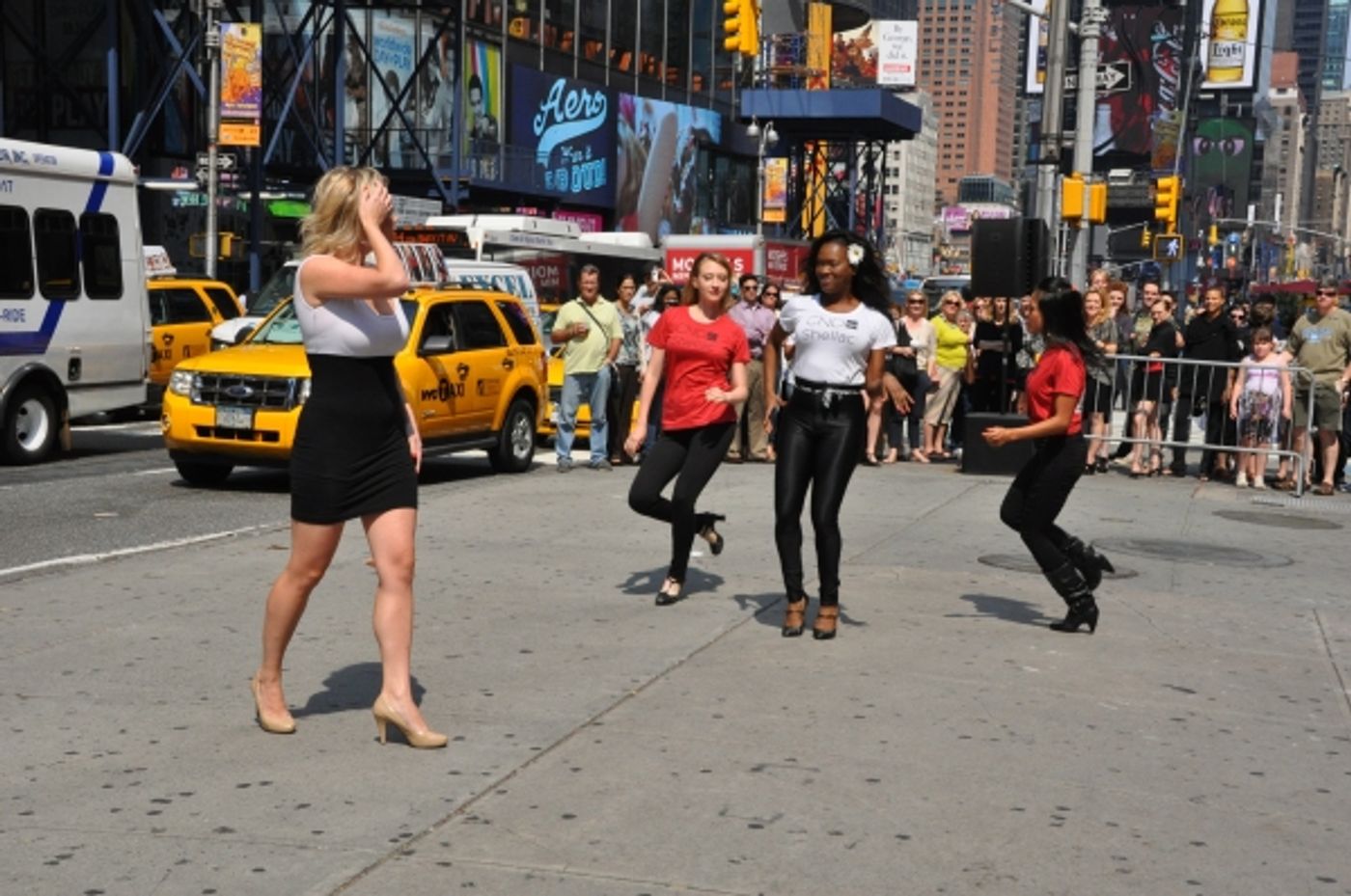 Photo Coverage: Broadway Takes Part in Shellac Flash Mob in Times Square fo Fashion Week  Image