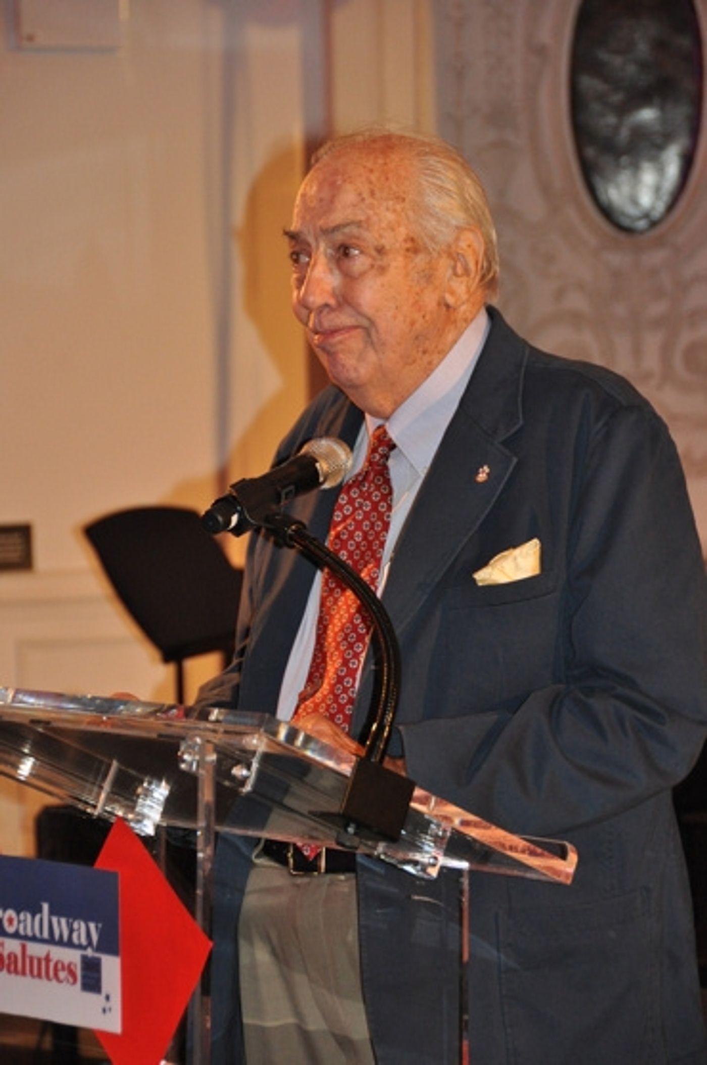 Photo Coverage: Raul Esparza, Bebe Neuwirth et al. at 'Broadway Salutes 2011'  Image