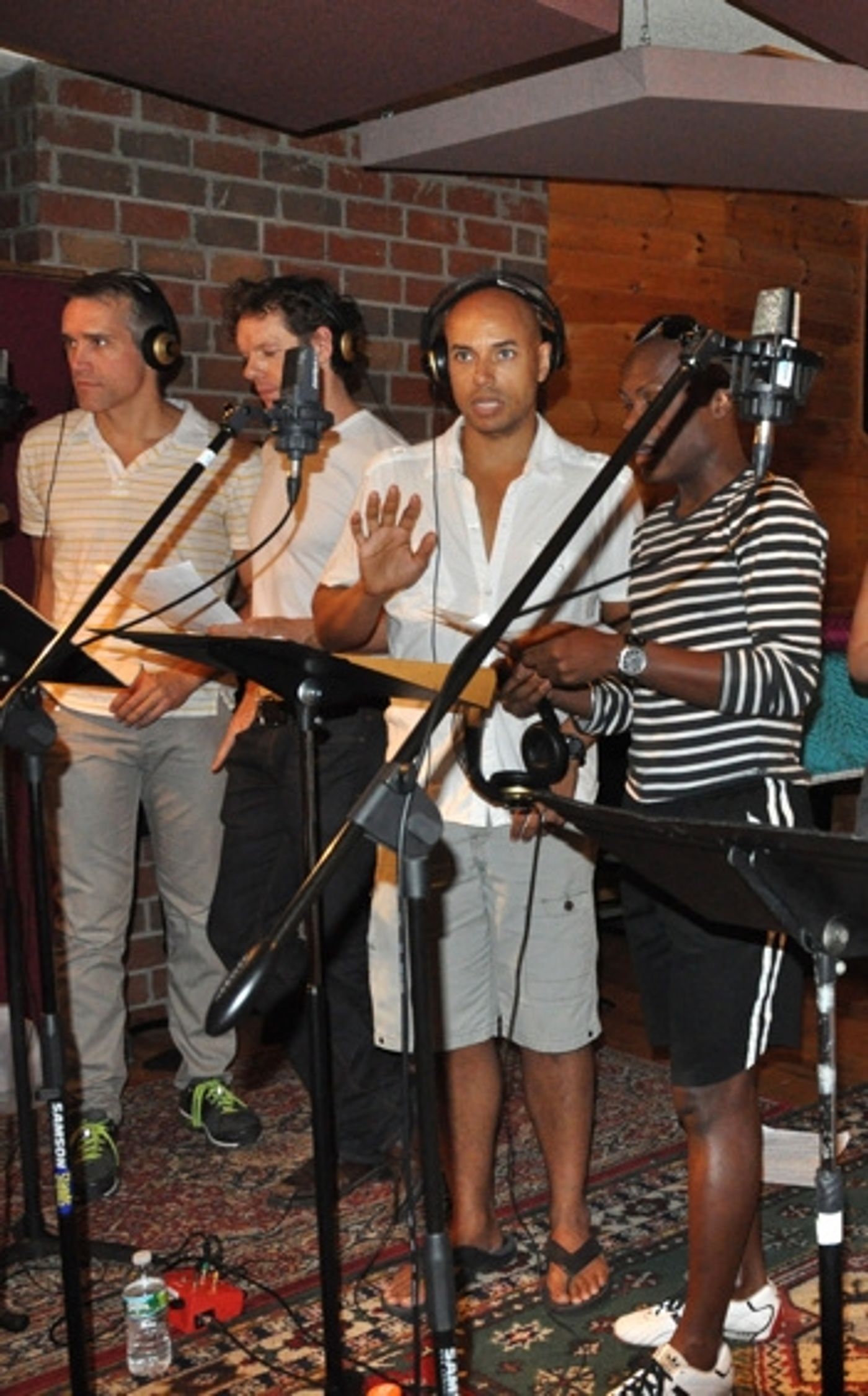 Photo Coverage: PRISCILLA Sings for 'Carols for a Cure'  Image