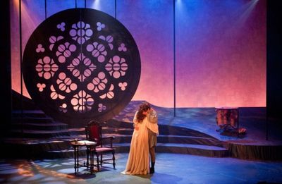 Kim Carson as Guenevere and Jim Stanek as King Arthur Photo