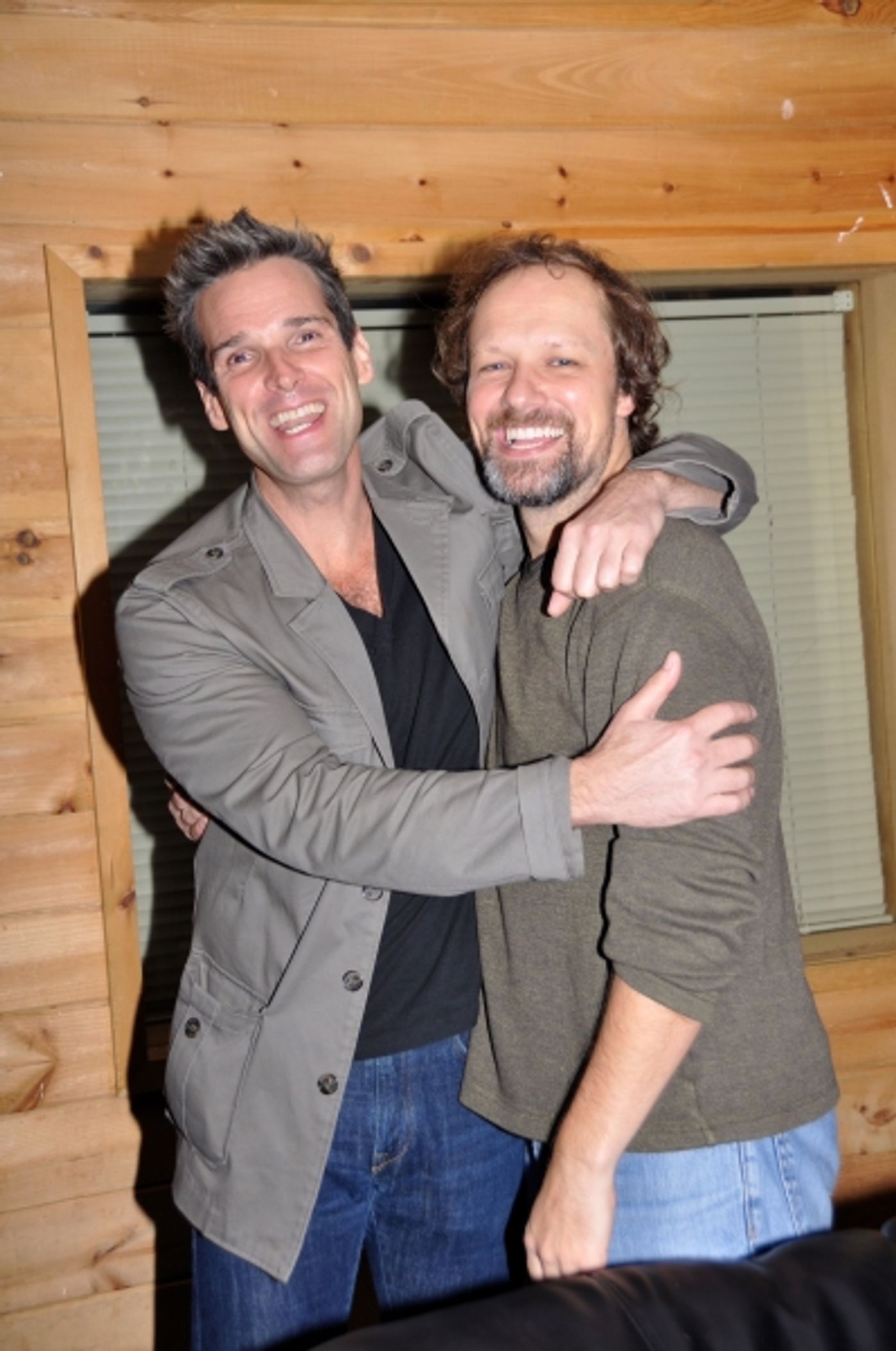 Photo Coverage: Hugh Panaro and Jim Stanek Sing for 'Carols For A Cure'  Image