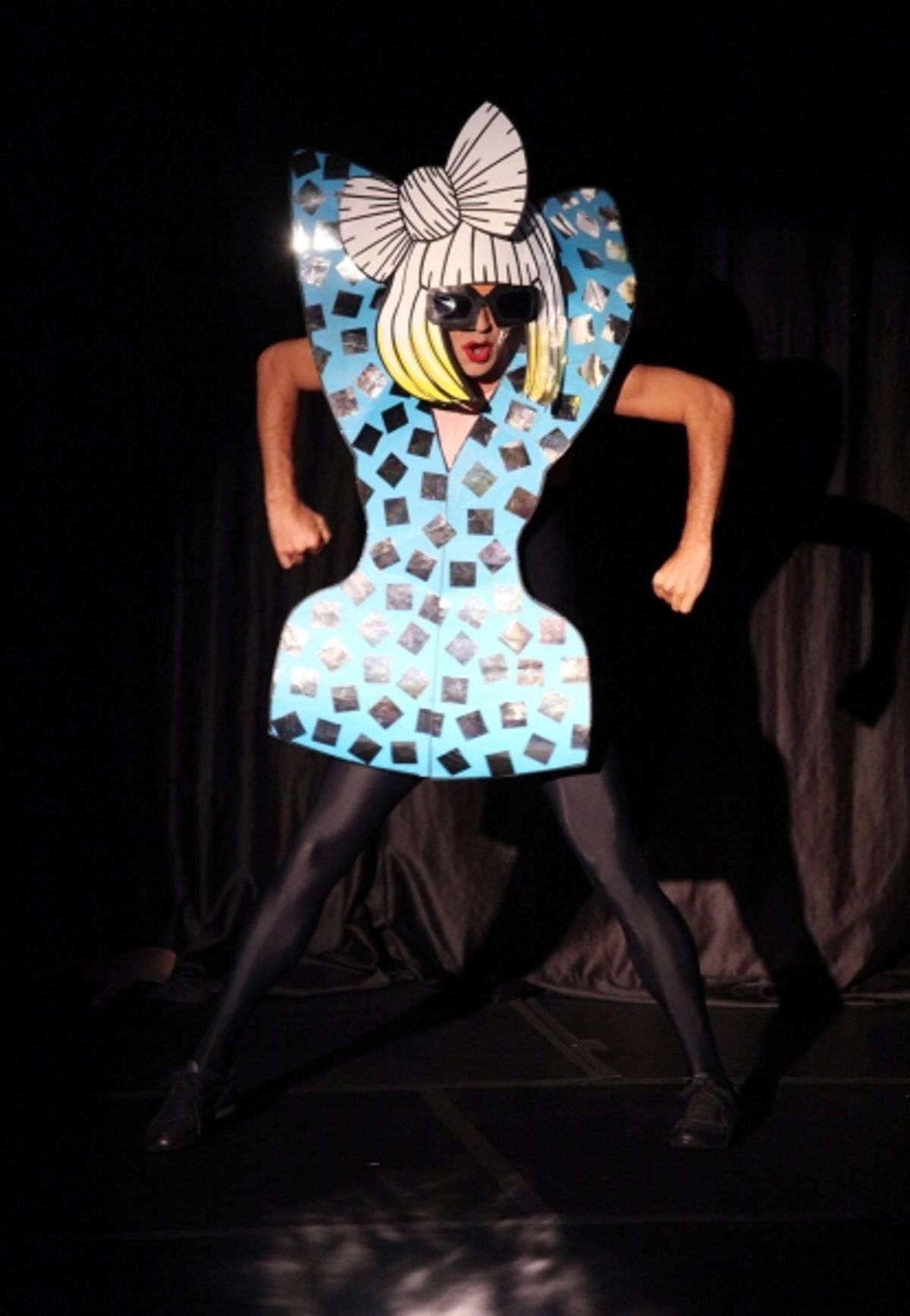 Ennio Marchetto (The Living Paper Cartoon) at 