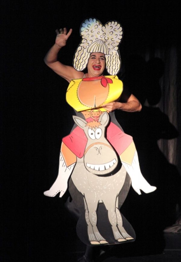 Ennio Marchetto (The Living Paper Cartoon) Photo