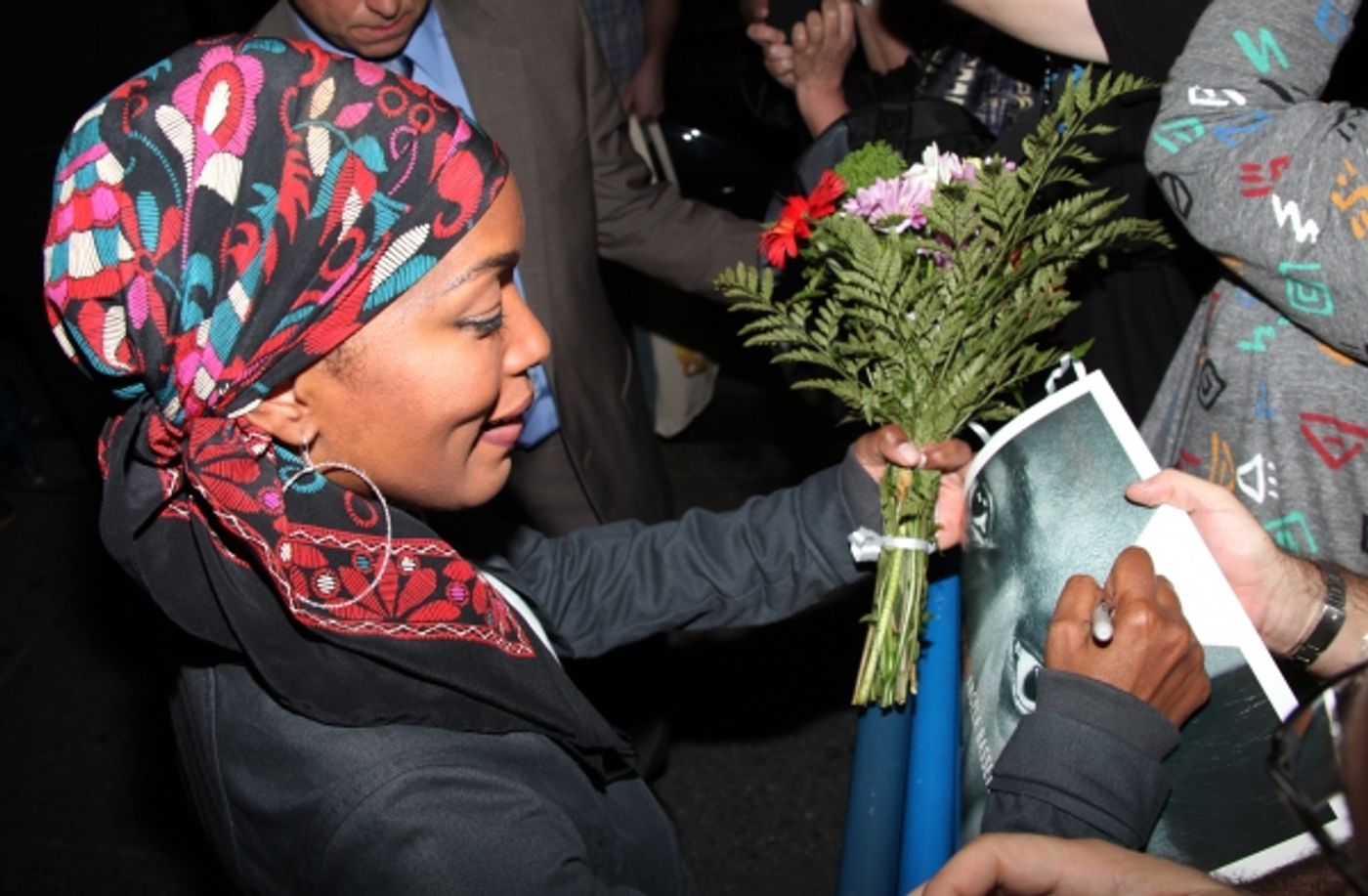 Photo Coverage: Samuel L. Jackson & Angela Bassett Greet Fans Following Premiere Performance of THE MOUNTAINTOP  Image