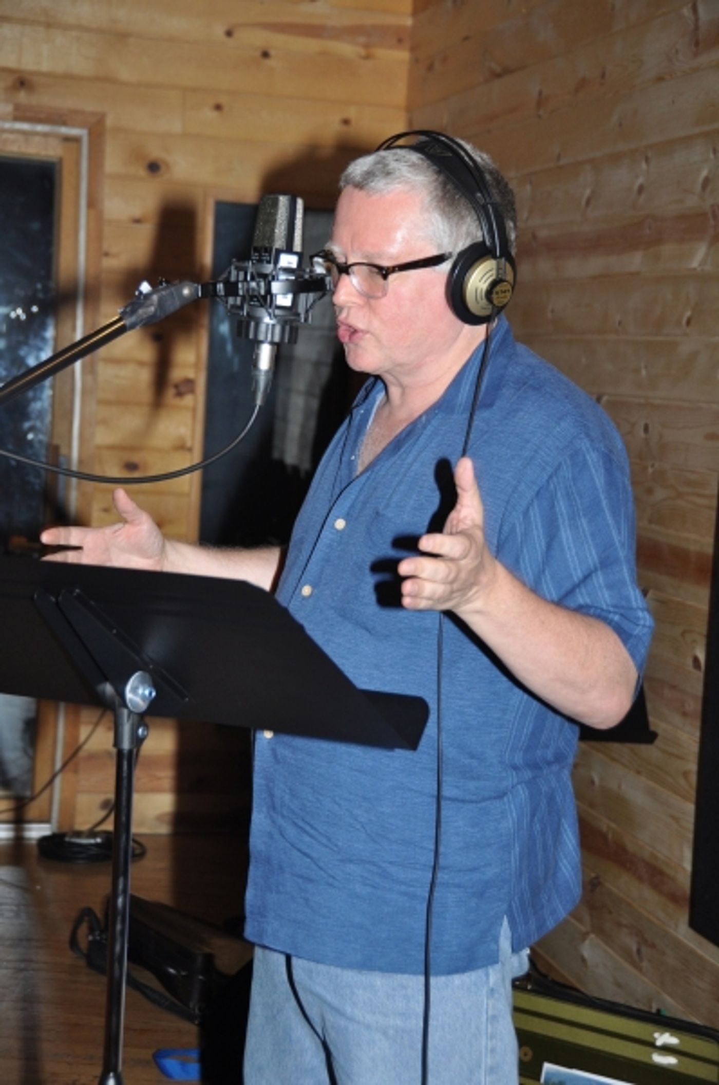 Photo Coverage: CHICAGO Sings for 'Carols for a Cure' Album  Image