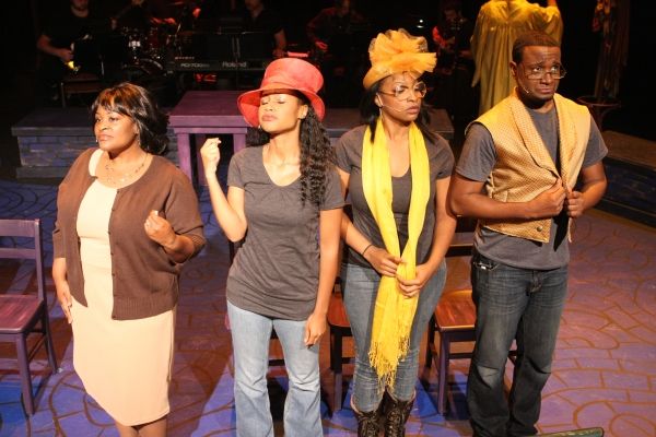 Talichia Noah, Andrea Purnell, Jeanitta Perkins, and Cecil Washington Jr. Photo