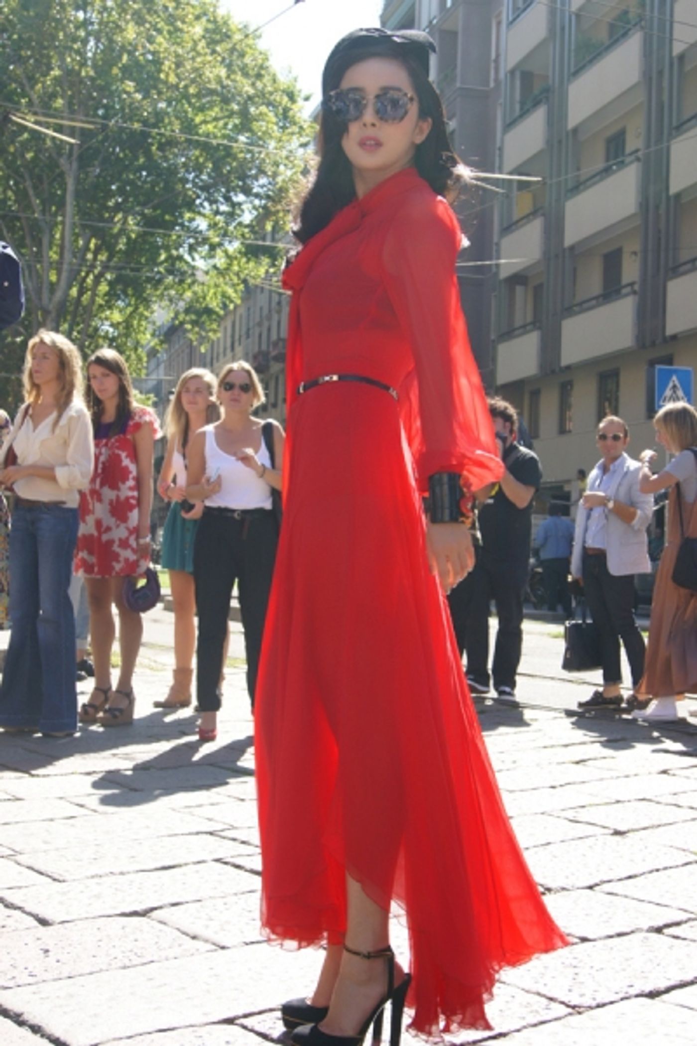 Photo Flash: Celebrities at Milan Fashion Week  Image