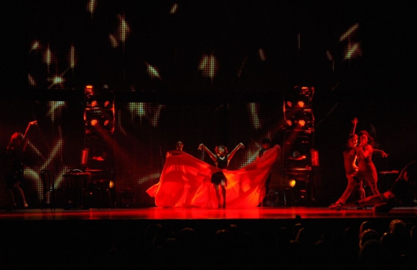 Photo Flash: SO YOU THINK YOU CAN DANCE Tour in Norfolk  Image