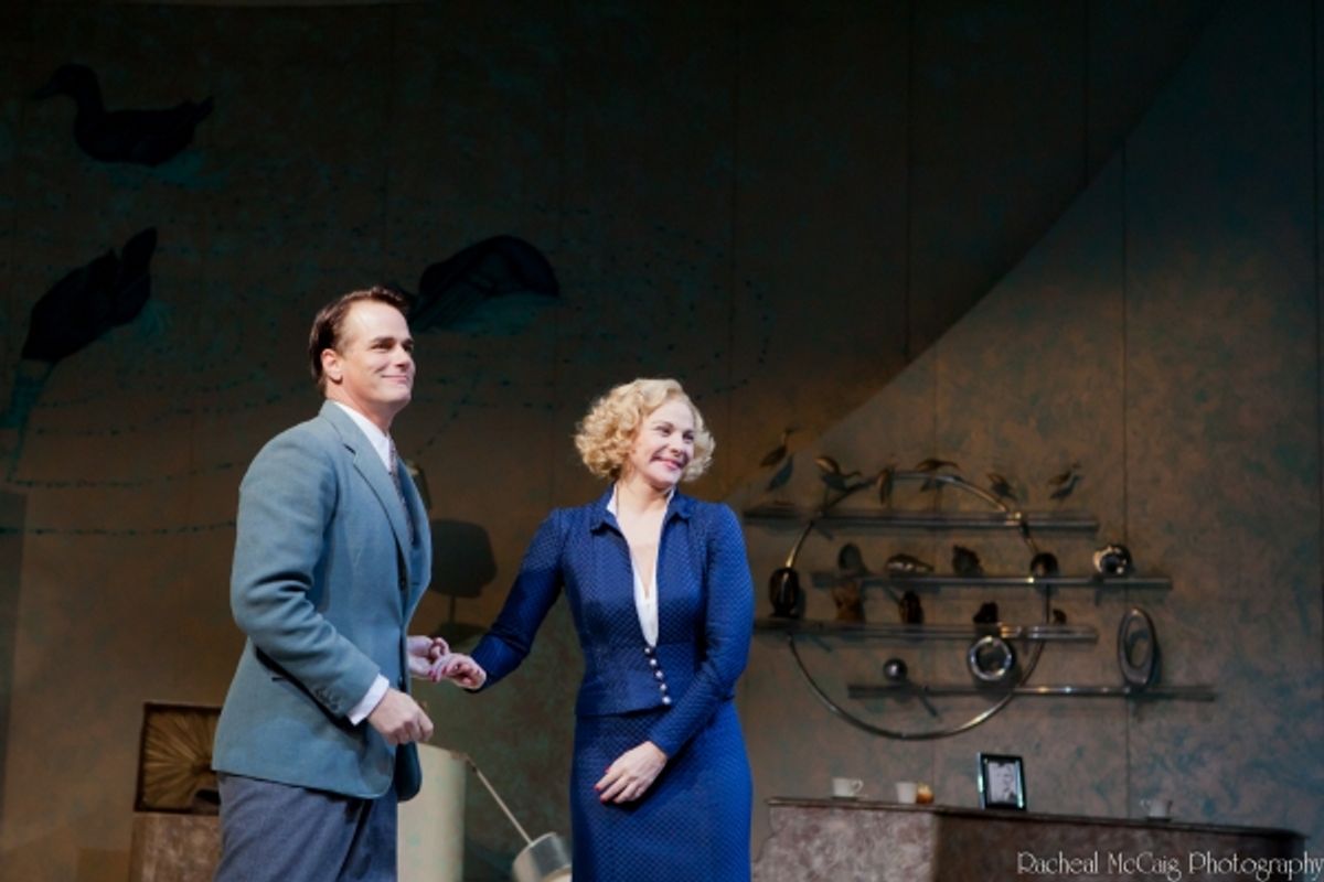 Paul Gross (Elyot) and Kim Cattrall (Amanda) at 