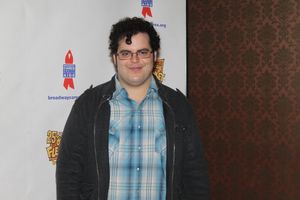 Josh Gad Photo