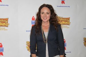 Melissa Errico Photo