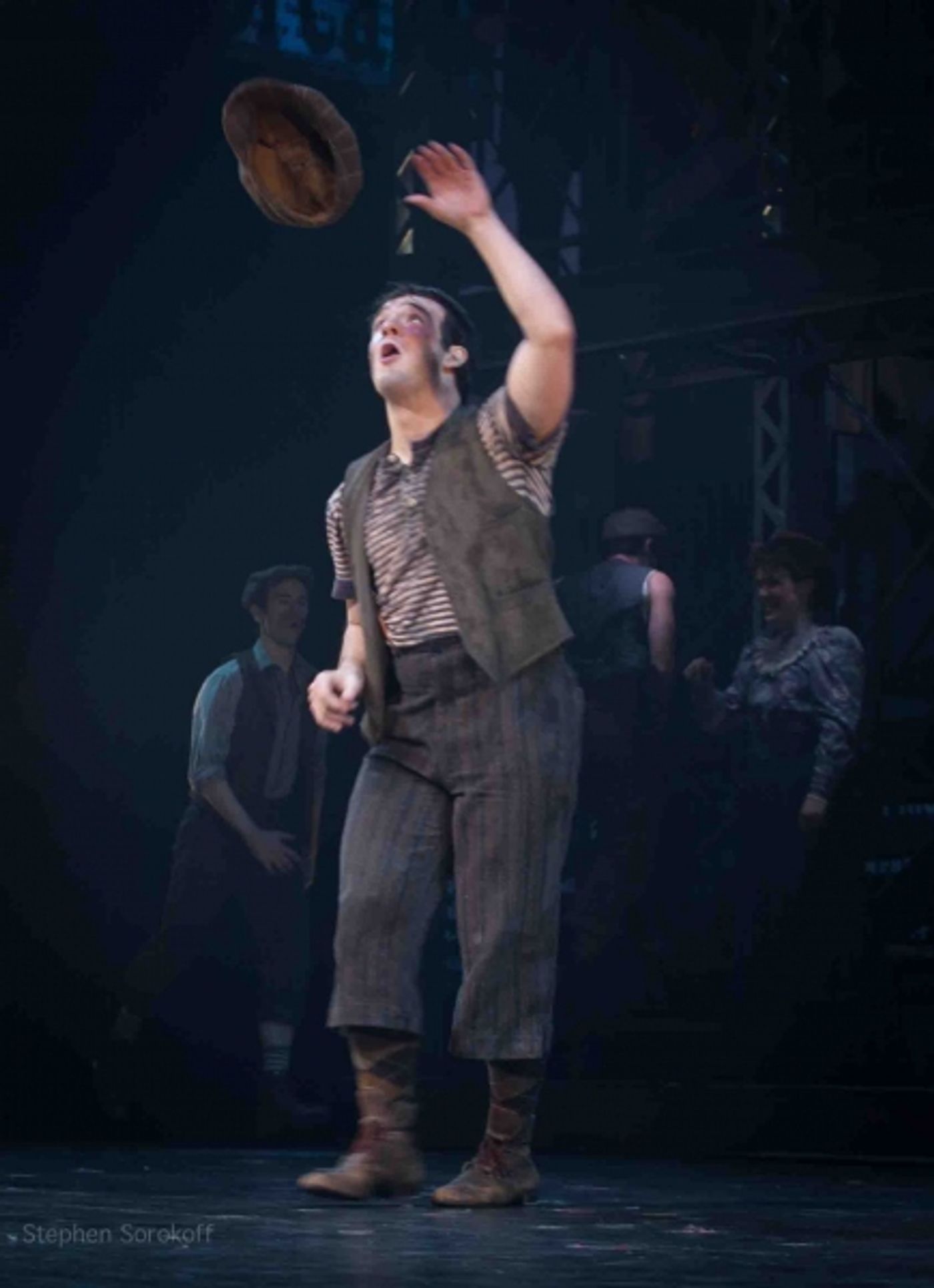 Photo Coverage: NEWSIES Opening Night Curtain Call!  Image