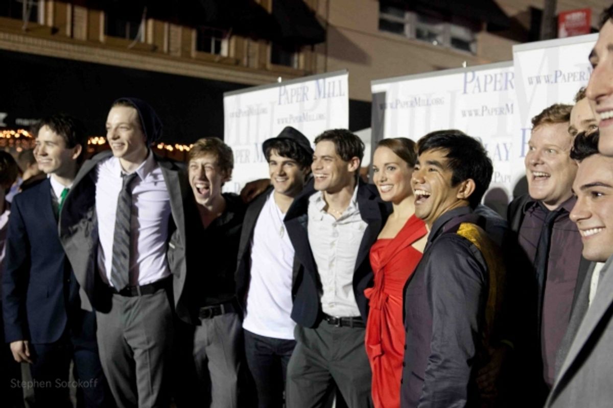 Jeremy Jordan and the cast of NEWSIES at 