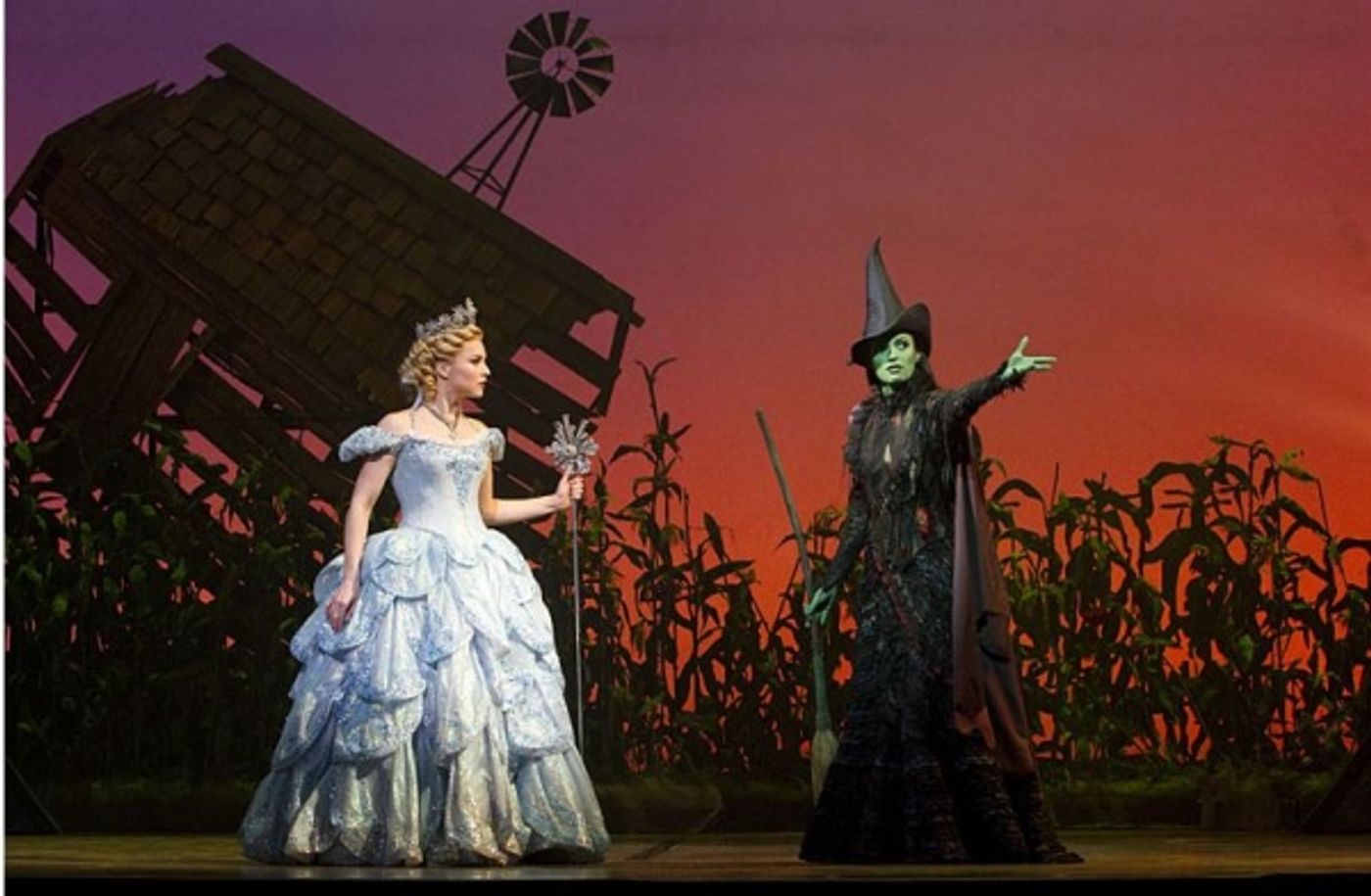 Photo Flash: First Look at Jackie Burns & Chandra Lee Schwartz in WICKED!  Image