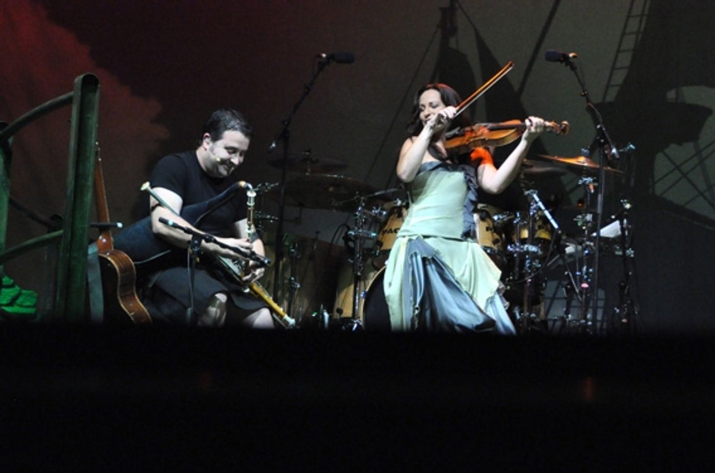 Photo Coverage: Celtic Thunder Plays The Beacon  Image