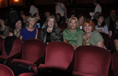 Meg Paolini, Emmy Mann, Sue Kron, Joan Gute and Lyn Terjesen wait for their photo op Photo