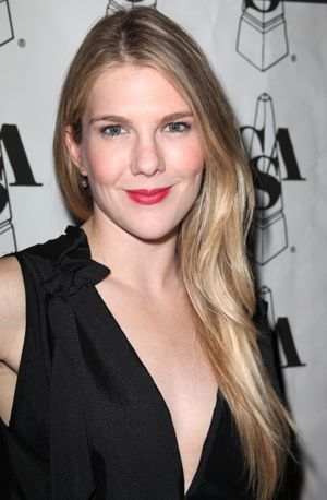 Lily Rabe  Photo