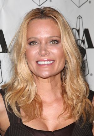 Leesa Rowland @ BroadwayWorld Leesa Rowland Photo