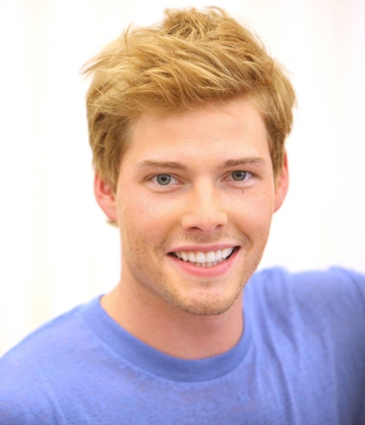 Hunter Parrish  at 