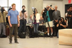 Hunter Parrish  Photo